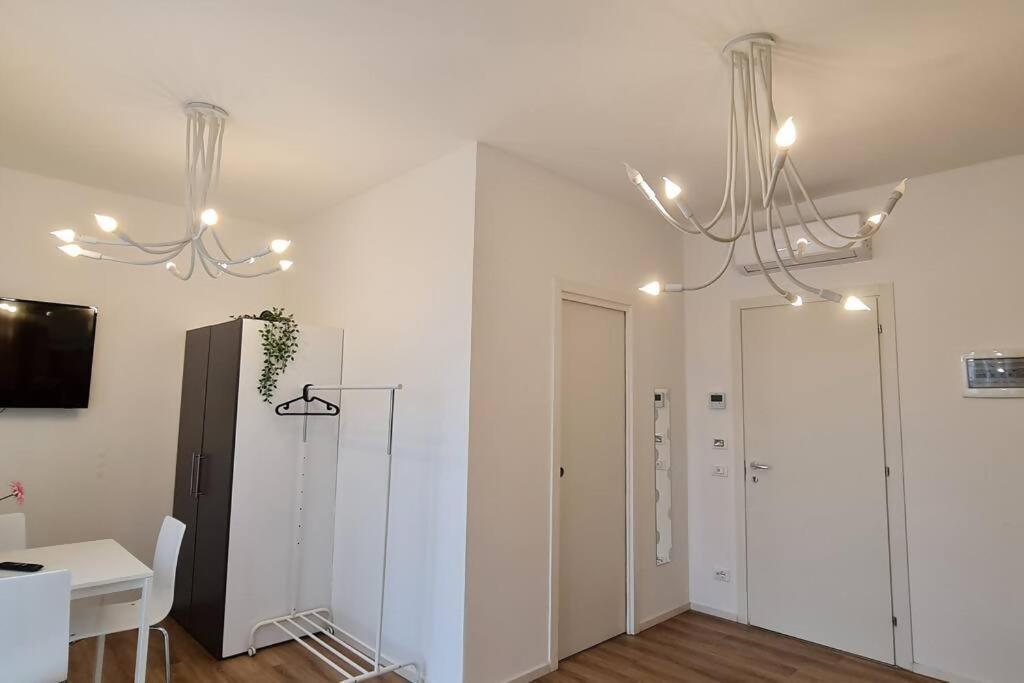 Bsuites Trieste In Centro Storico Con Wifi Pádua Quarto foto